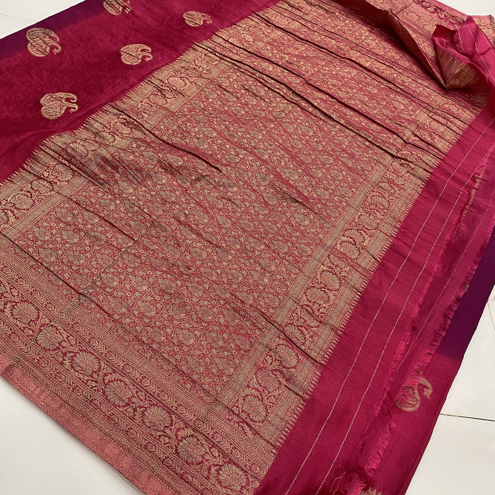 Magenta with pink chinnon crushed saree rich matching pallu