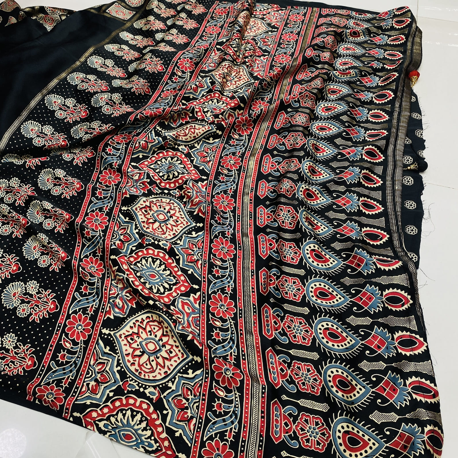 Black Model Satin Silk Saree Printed Foil Pallu with Tassels