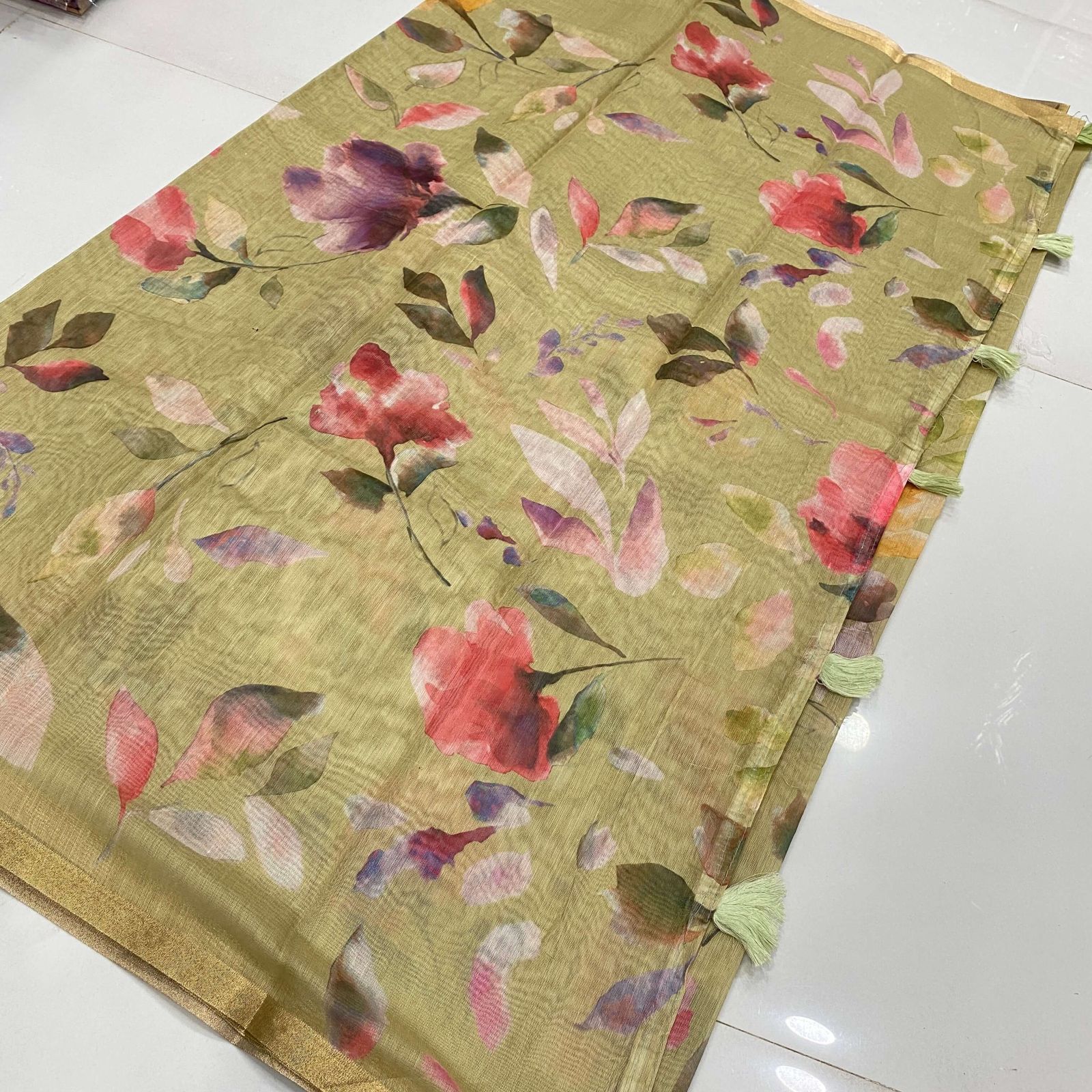 Cotton Chanderi saree with floral print in beige shade and matching pallu