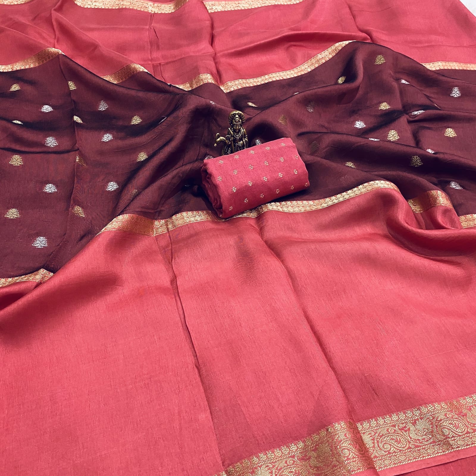 Gajri pure viscose crepe silk saree with mid weave butta design