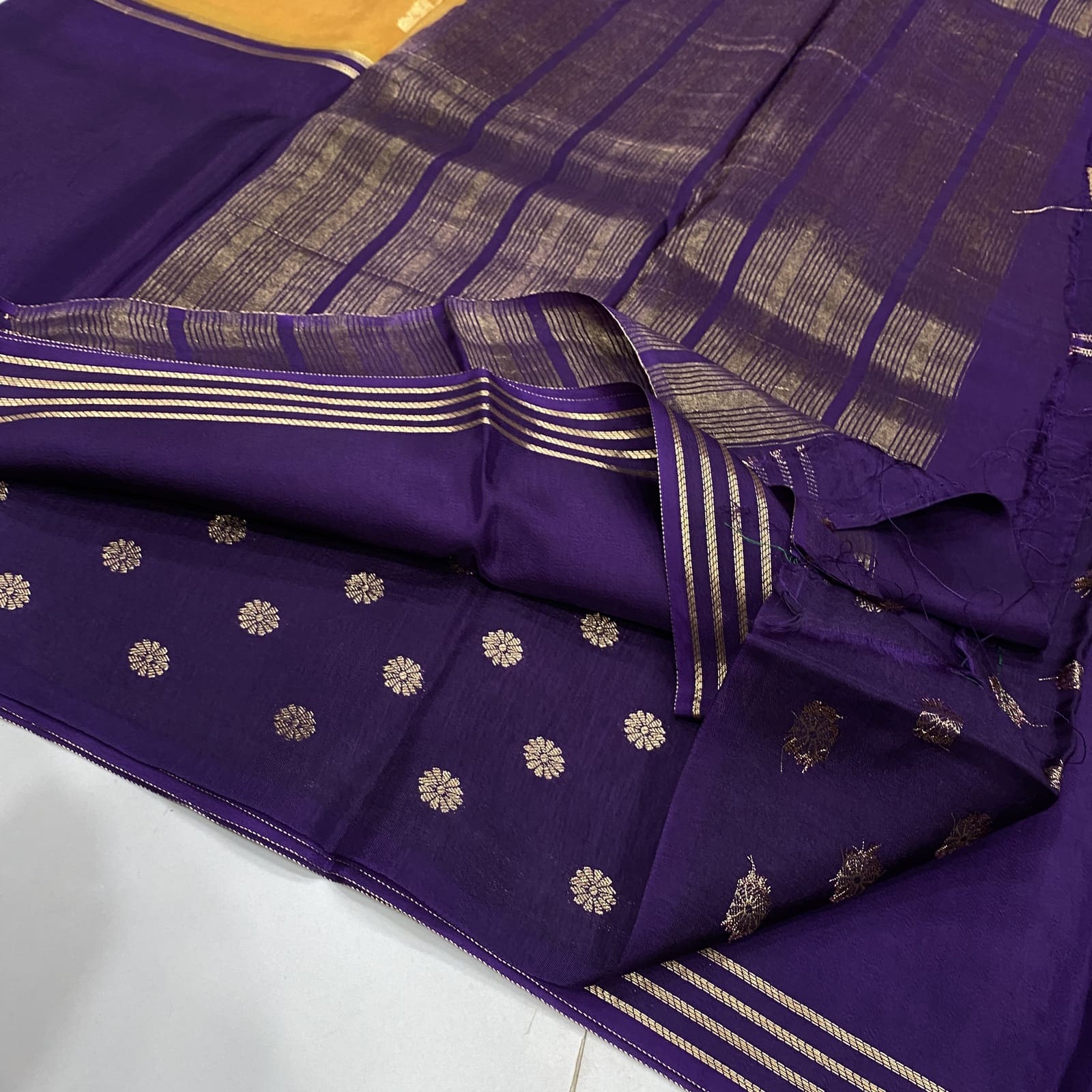 Mustard semi berunda silk saree matching butta blouse